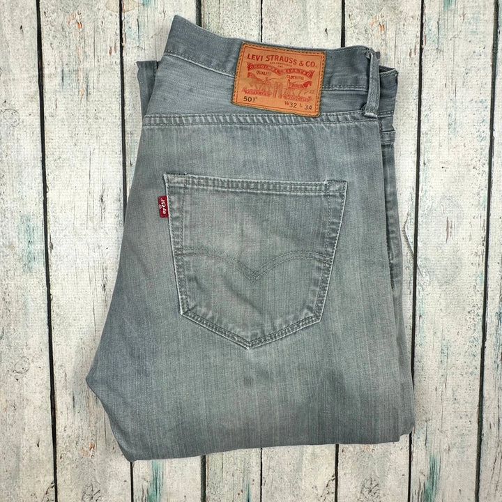 Levis 501 Mens Blue Grey Button Fly Denim Jeans - Size 32/34 - Jean Pool