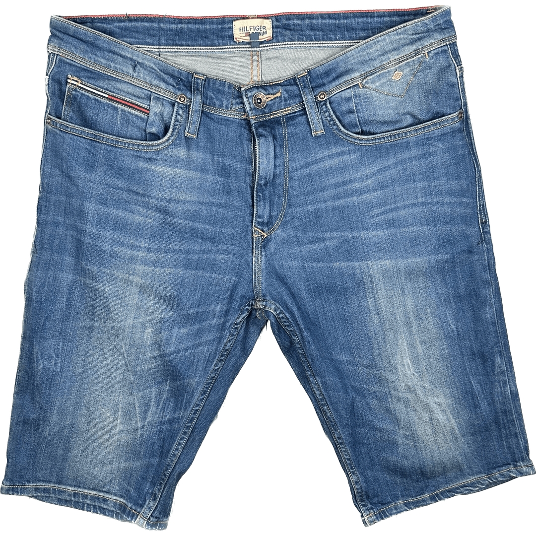 Tommy Hilfiger Mens Denim 'Scanton' Shorts -Size 34 - Jean Pool