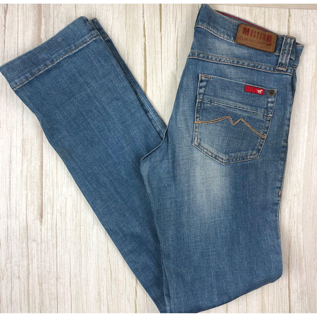 Mustang Slim Straight Distressed Denim Jeans Size - 28 or 10AU - Jean Pool