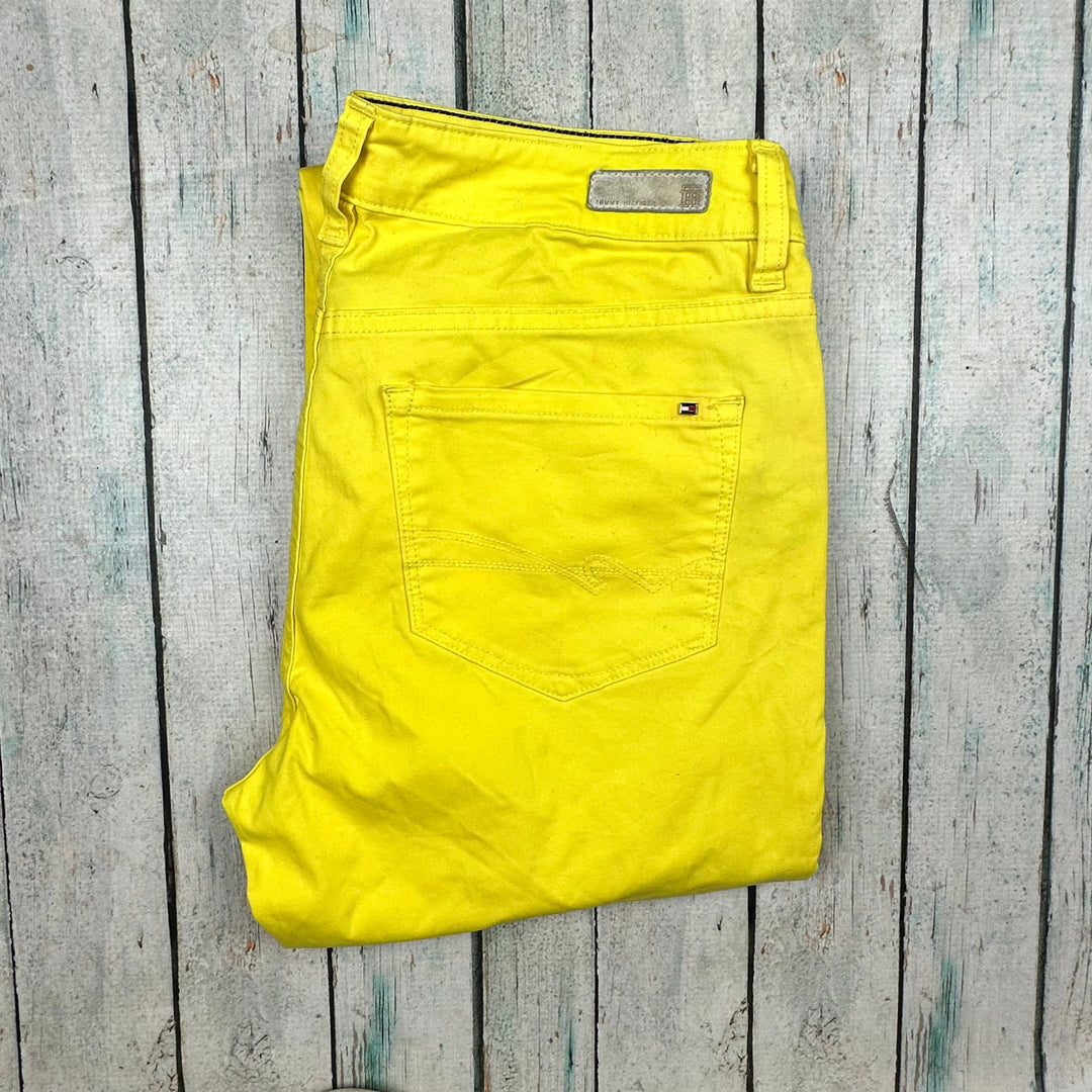 Tommy Hilfiger Stretch Yellow Ankle Zip Jeans - Size 28 - Jean Pool