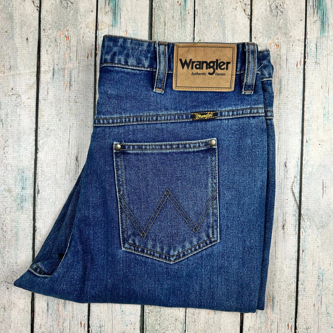Wrangler 'Spencer Taper' Mens Jeans -Size 30 - Jean Pool