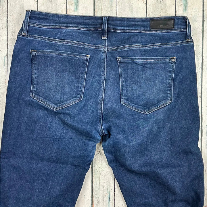 Mavi Gold Stretch Slim Straight Leg Jeans - Size 32/32 - Jean Pool