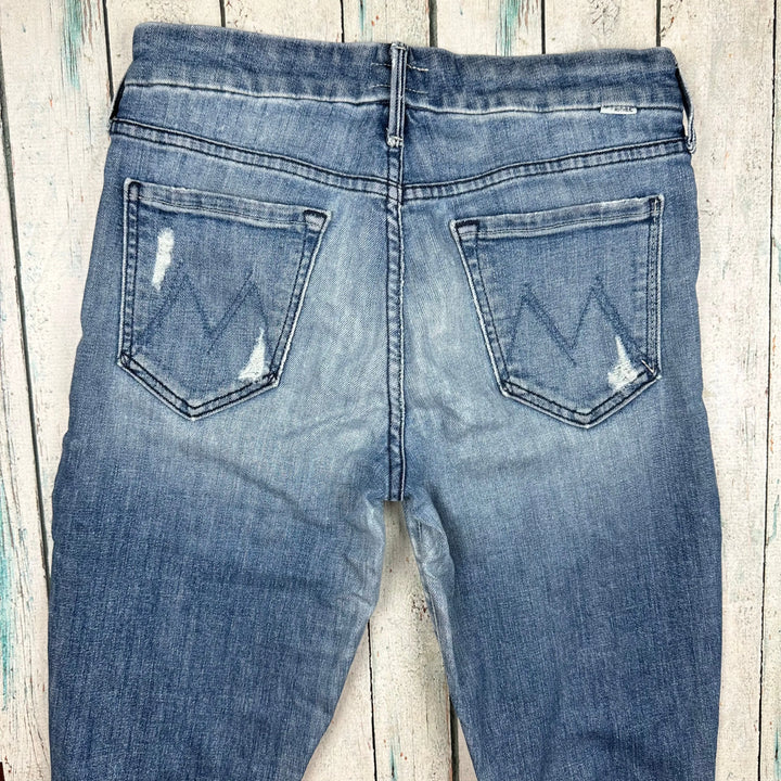 Mother 'The Looker' Homebound Busted Knee Jeans - Size 27 - Jean Pool