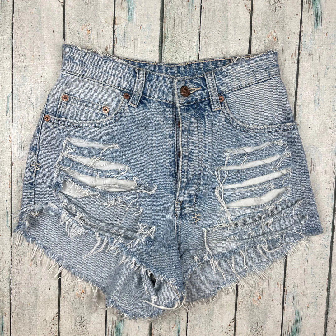 Tsubi 'Boyfriend Ripped Up' Distressed Denim Shorts - Size 23 - Jean Pool