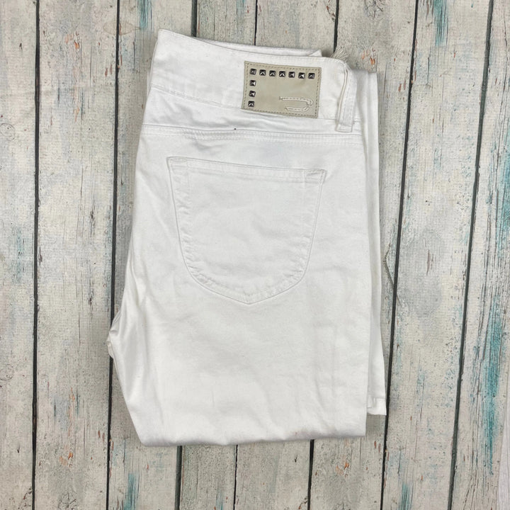 NWT - Diesel 'Louvley' Low Rise Boot White Denim Jeans Size - 26 - Jean Pool